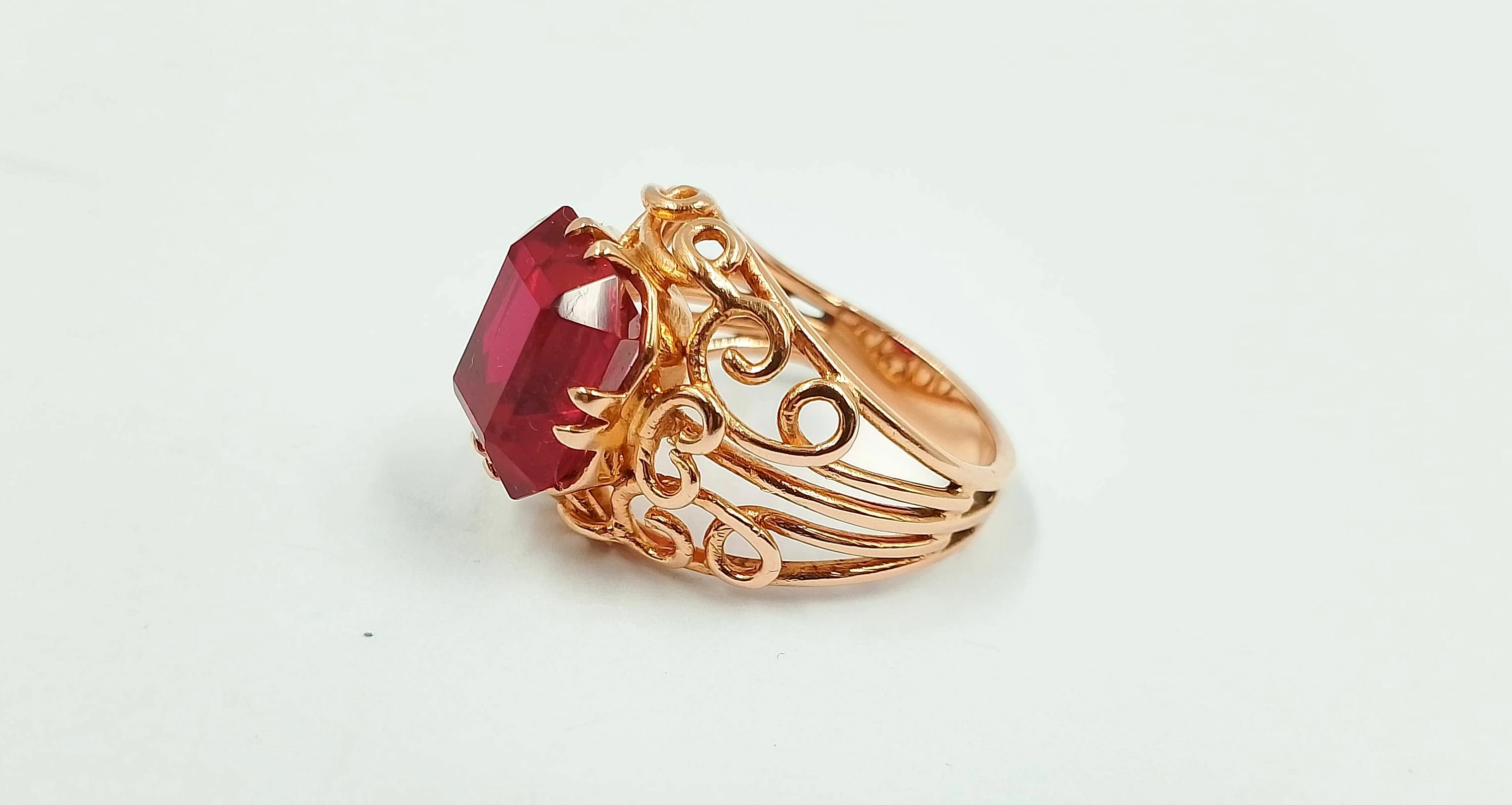 sliczny-zloty-pierscionek-z-rubinem-585817r17-zwyciestwa-8-koszalin