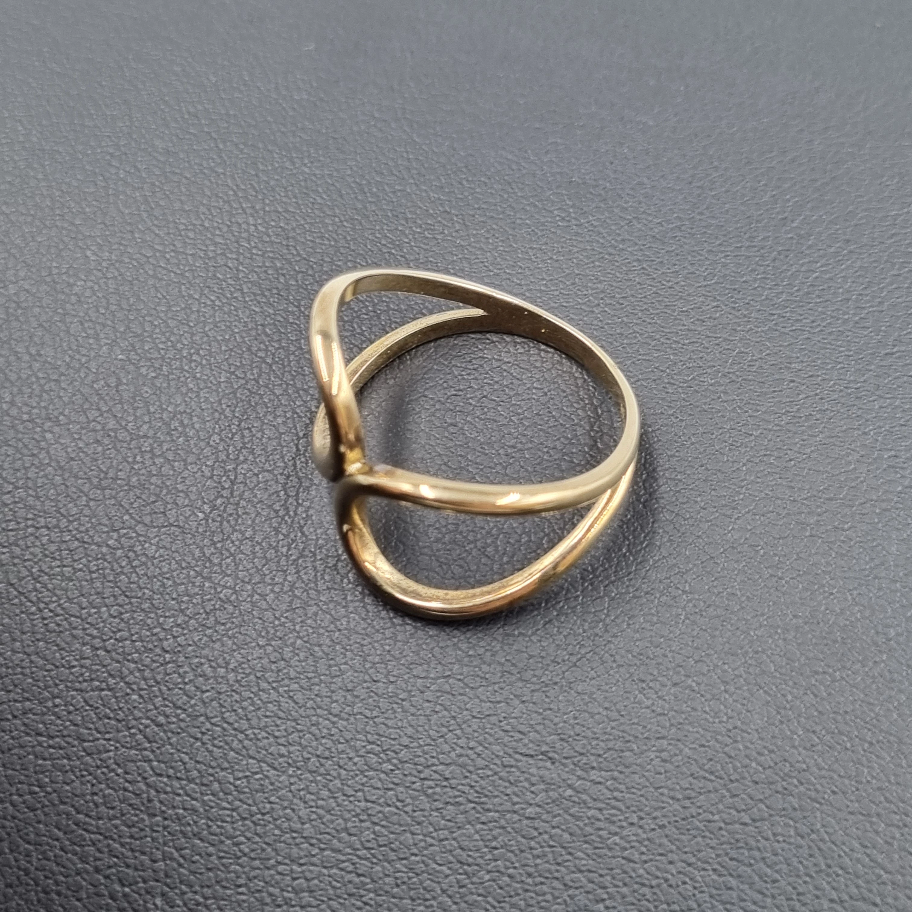 piekny-zloty-pierscionek-proba-333-224g-r14-material-15835-2