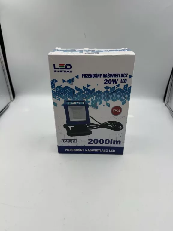 NAŚWIETLACZ LED PRZENOŚNY 20W IP54 6400K LEDSYSTEMS 2000 LM