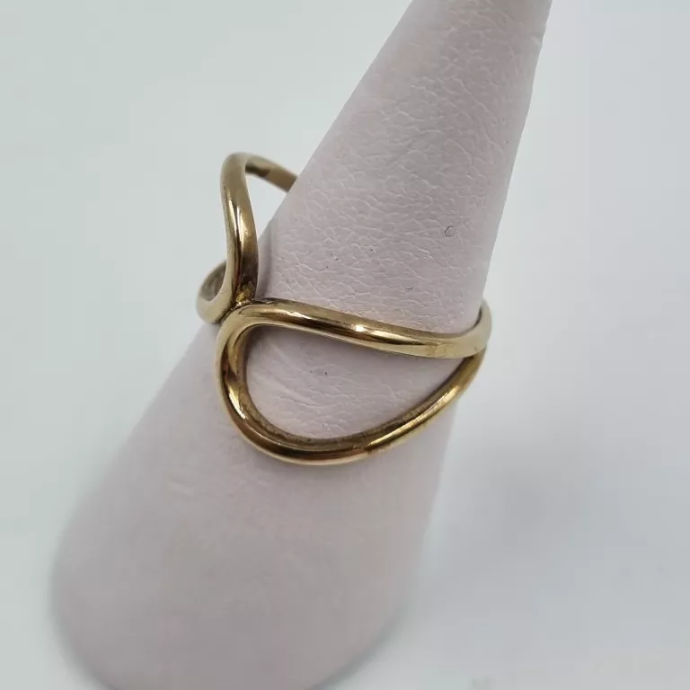 PIĘKNY ZŁOTY PIERŚCIONEK PRÓBA  333 2,24G R.14