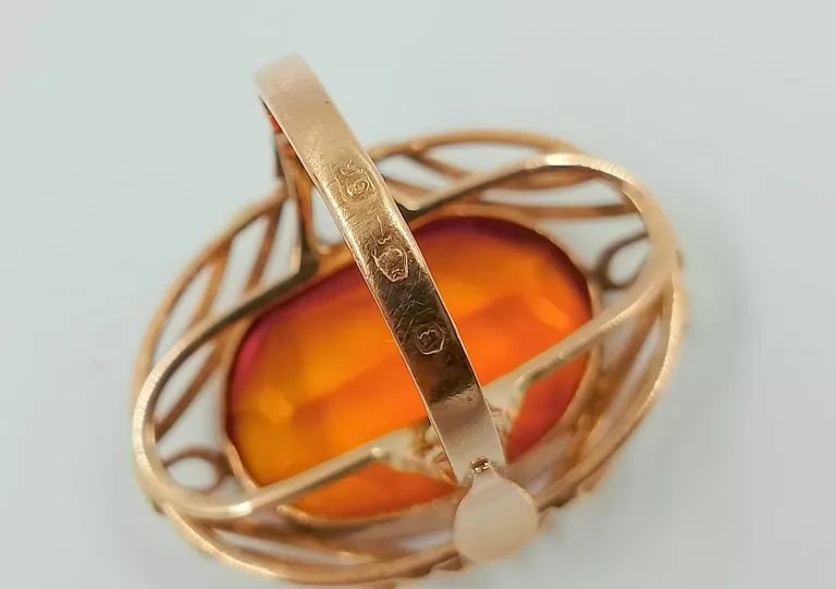 PIĘKNY ZŁOTY PIERŚCIONEK - STARY WYRÓB - 583