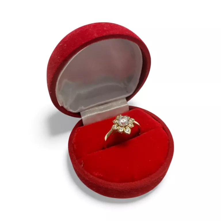 WYRÓB JUBILERSKI UŻYWANY PIERSCIONEK Z KAMIENIAMI