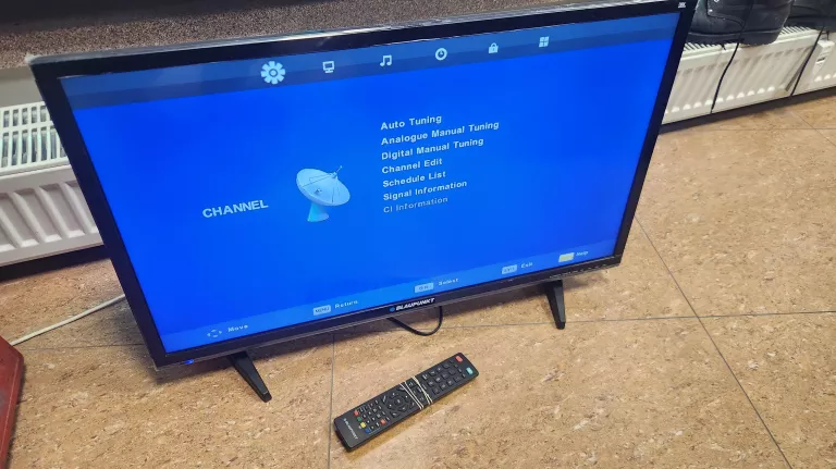 TELEWIZOR LCD BLAUPUNKT BLA-32/148O-GB-11B-EGBQP-EU 32" HD