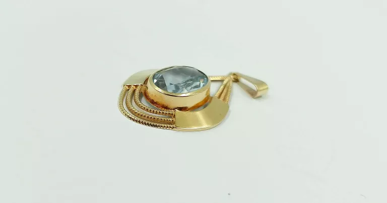 piekna-zlota-zawieszka-wyjatkowy-kamien-333-zwyciestwa-8-koszalin