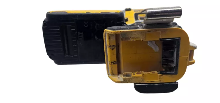 wiertarko-wkr-etarka-udarowa-dewalt-dcd795-aku-xr-20-ah-stan-11323-2