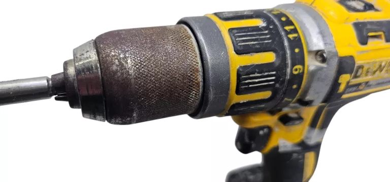 wiertarko-wkr-etarka-udarowa-dewalt-dcd795-aku-xr-20-ah-napiecie-v-128551-6