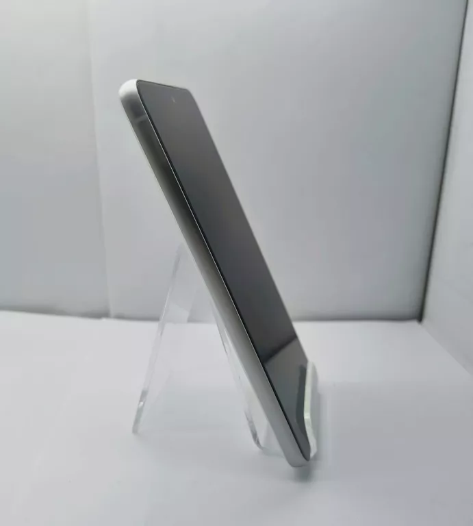 telefon-samsung-galaxy-s21-fe-5g-6128gb-stan-11323-2