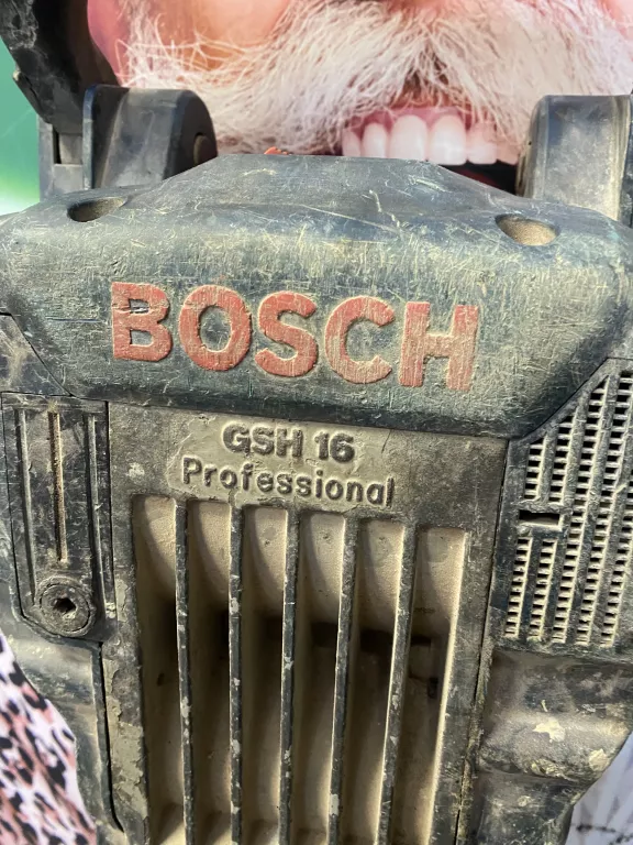 MŁOT WYBURZENIOWY BOSH GSH 16 PROFESSIONAL