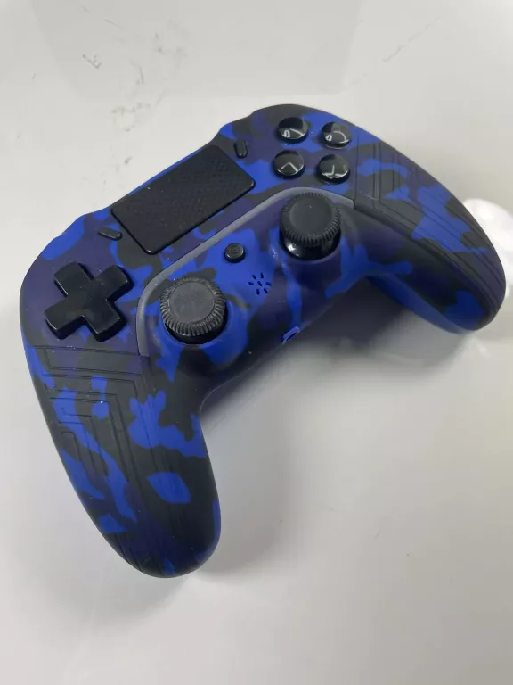 KONSOLA PS4 SLIM NIEORYGINALNE PADY OKABLOWANIE 1TB