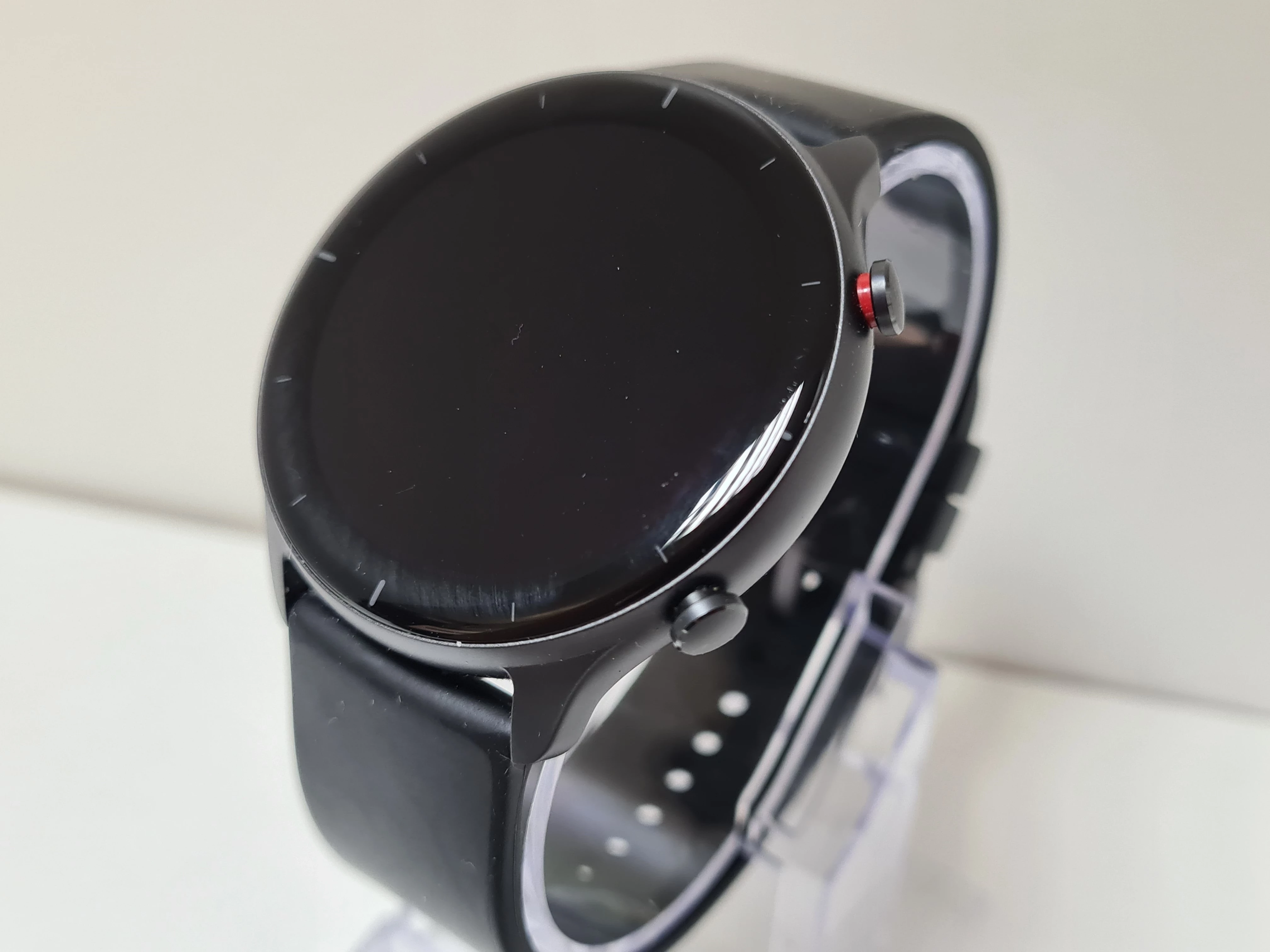 smartwatch-amazfit-gtr-2e-kabel-stan-11323-2