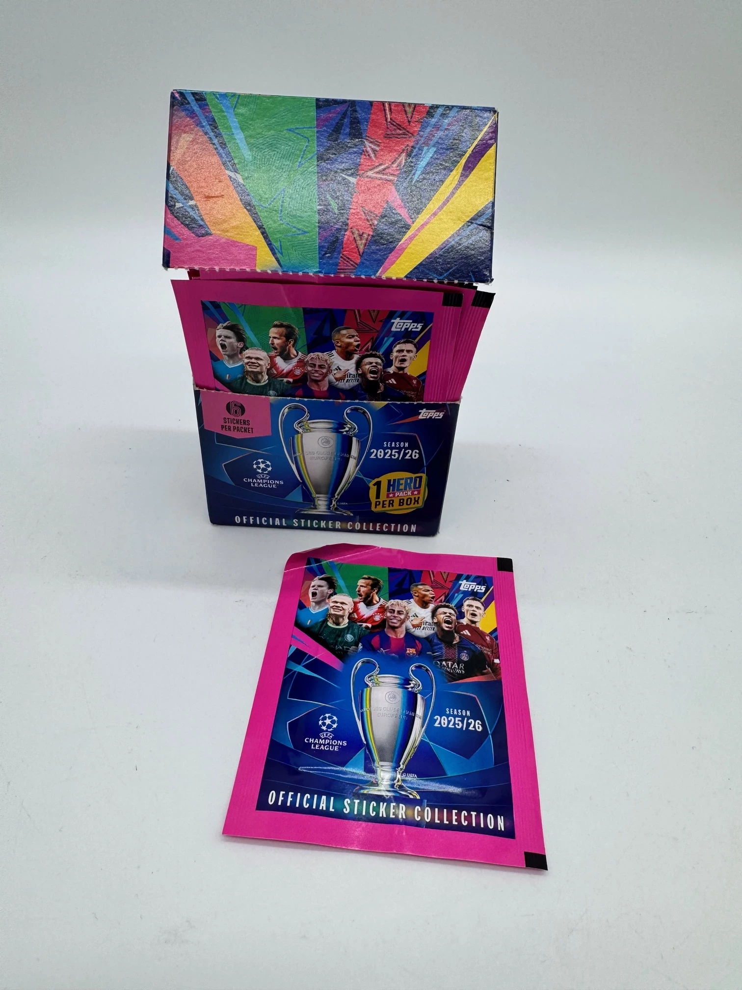 naklejki-pilkarskie-topps-season-202526-saszetka-wroclawska-6-milicz-centrum