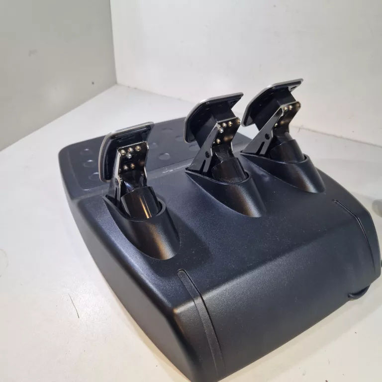 kierownica-logitech-g29-driving-force-pc-ps5-ps3-ps4-lacznosc-234281-380645