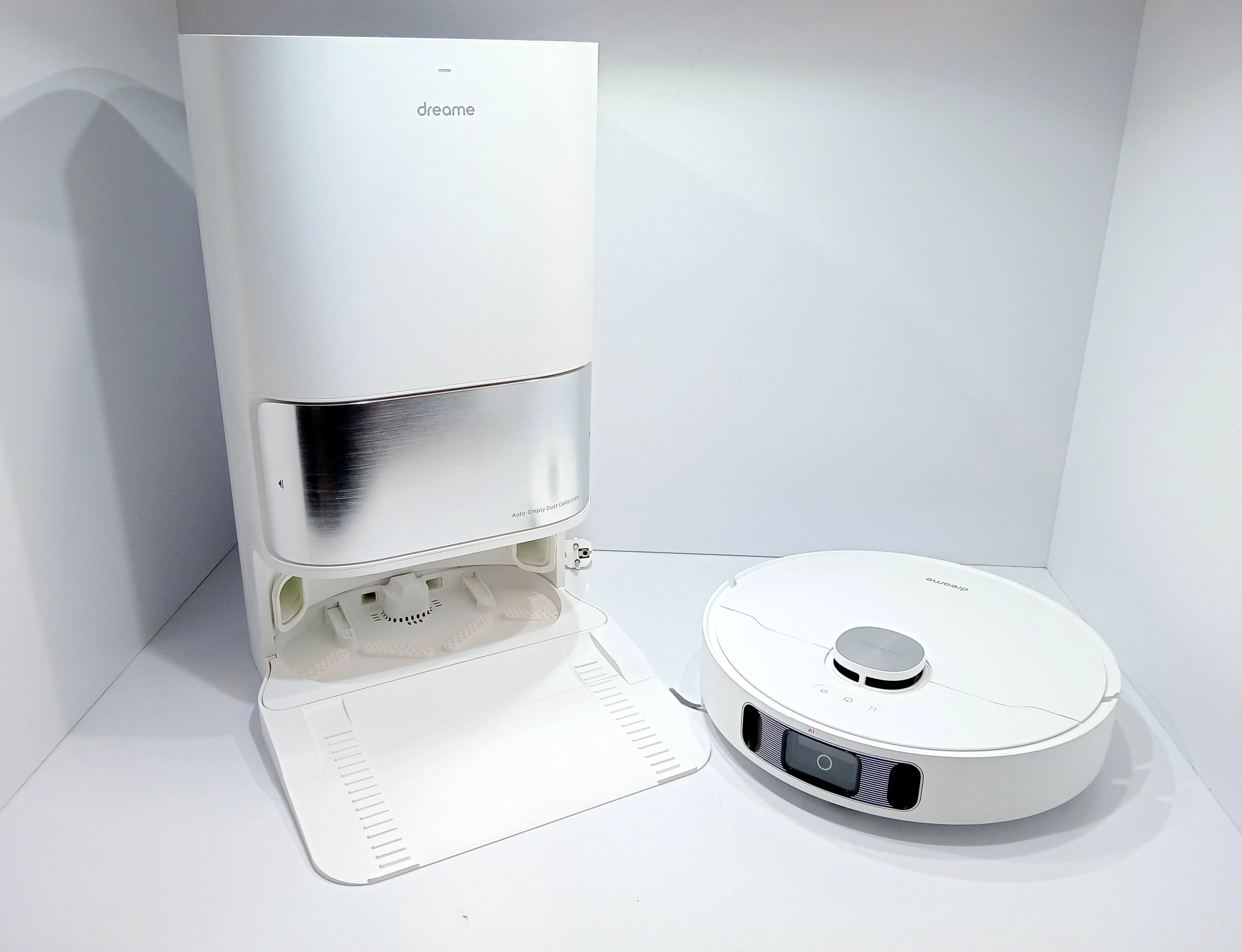 robot-sprzatajacy-dreame-l10s-ultra-kolor-dominujacy-129357-2