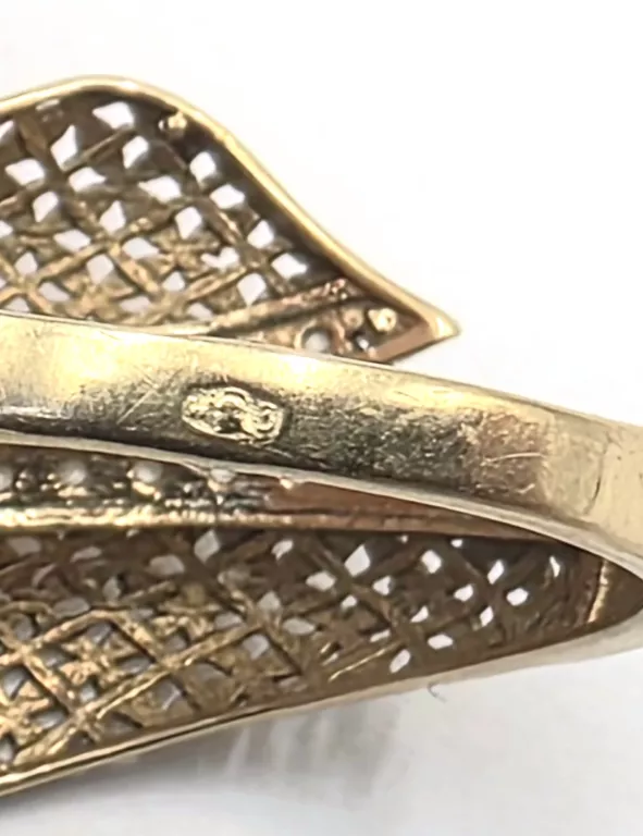 ŚLICZNY ZŁOTY PIERŚCIONEK Z CYRKONIAMI PRÓBY 585/ 2,24G / ROZMIAR 17