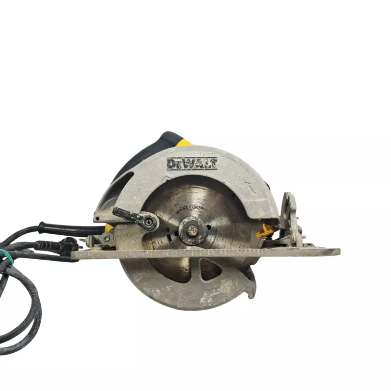 PIŁA TARCZOWA DEWALT DWE576-QS 1600W