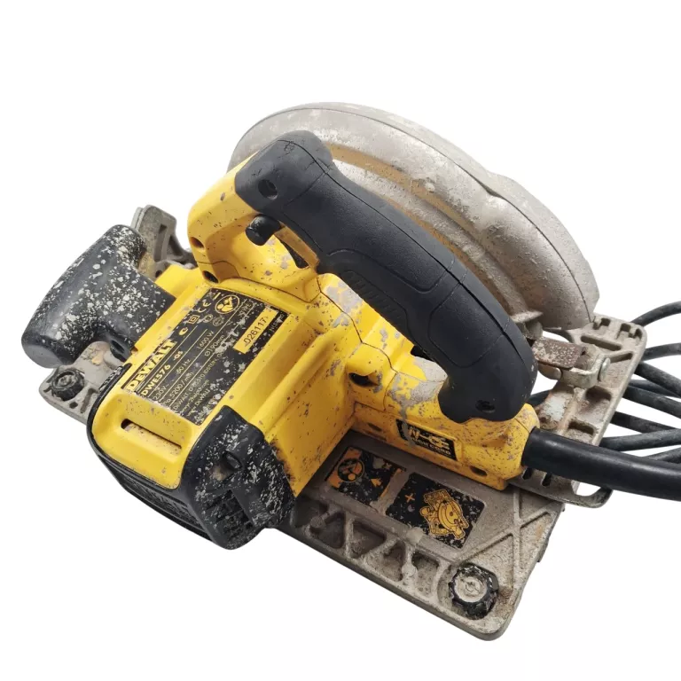 PIŁA TARCZOWA DEWALT DWE576-QS 1600W