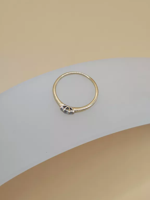 ZŁOTY PIERŚCIONEK Z BRYLANTEM - CERTYFIKAT 585 1.55G R16