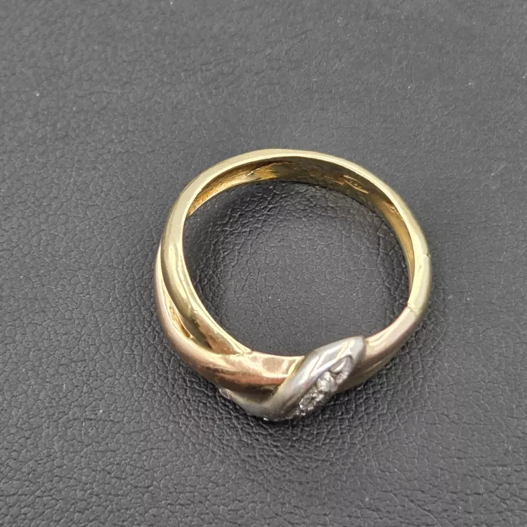 ZŁOTY PIERŚCIONEK Z CYRKONIAMI 750 4,34G R15