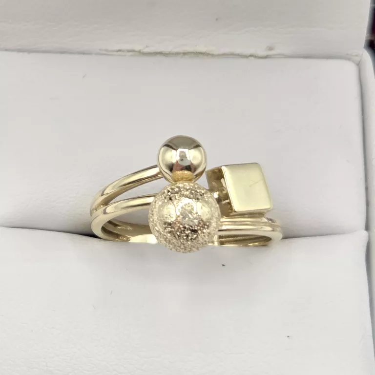 ZŁOTY PIERŚCIONEK 585 2,96G R18