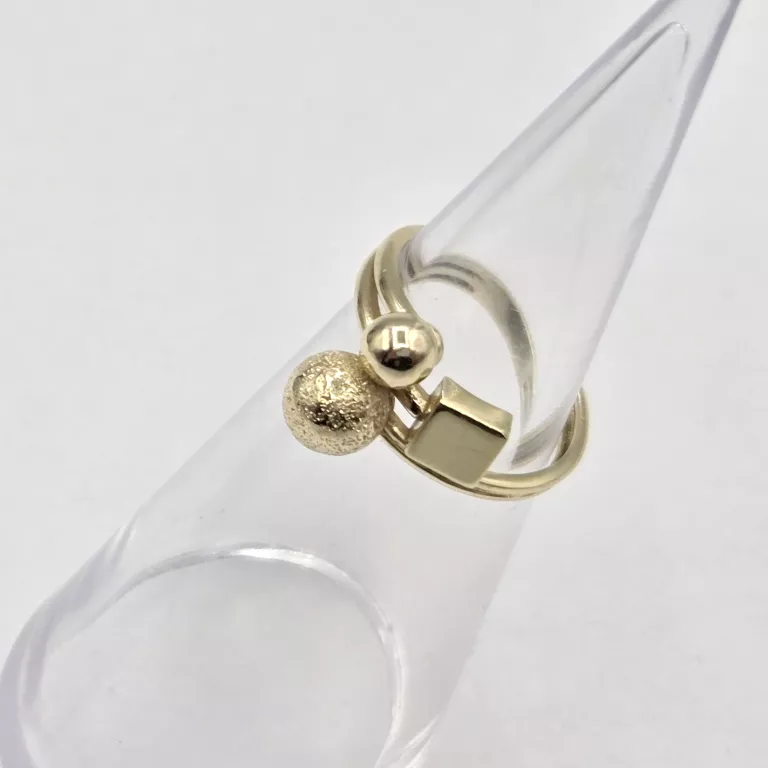 ZŁOTY PIERŚCIONEK 585 2,96G R18