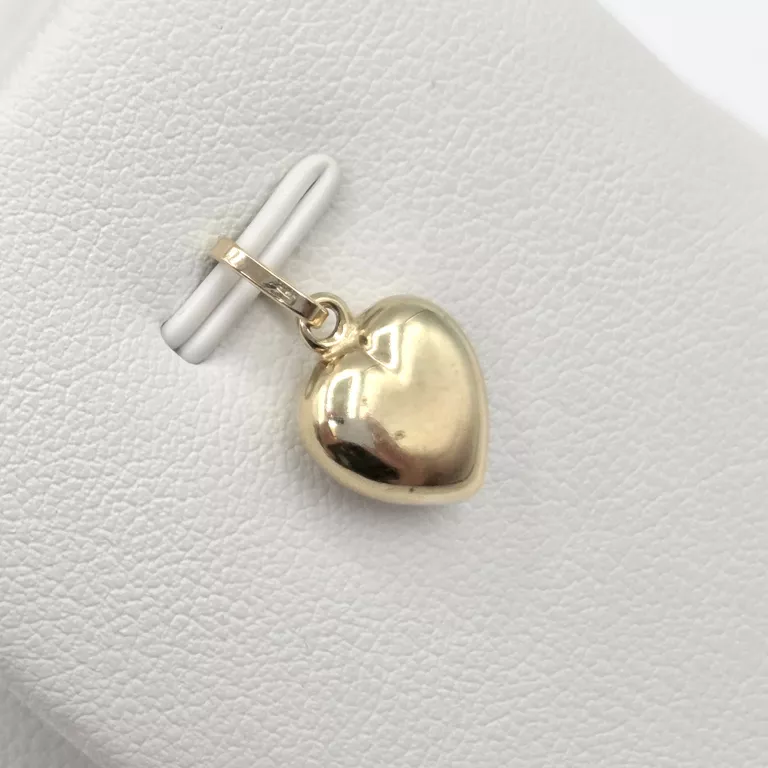 ZŁOTA ZAWIESZKA W KSZTAŁCIE SERCA 333 0,74G