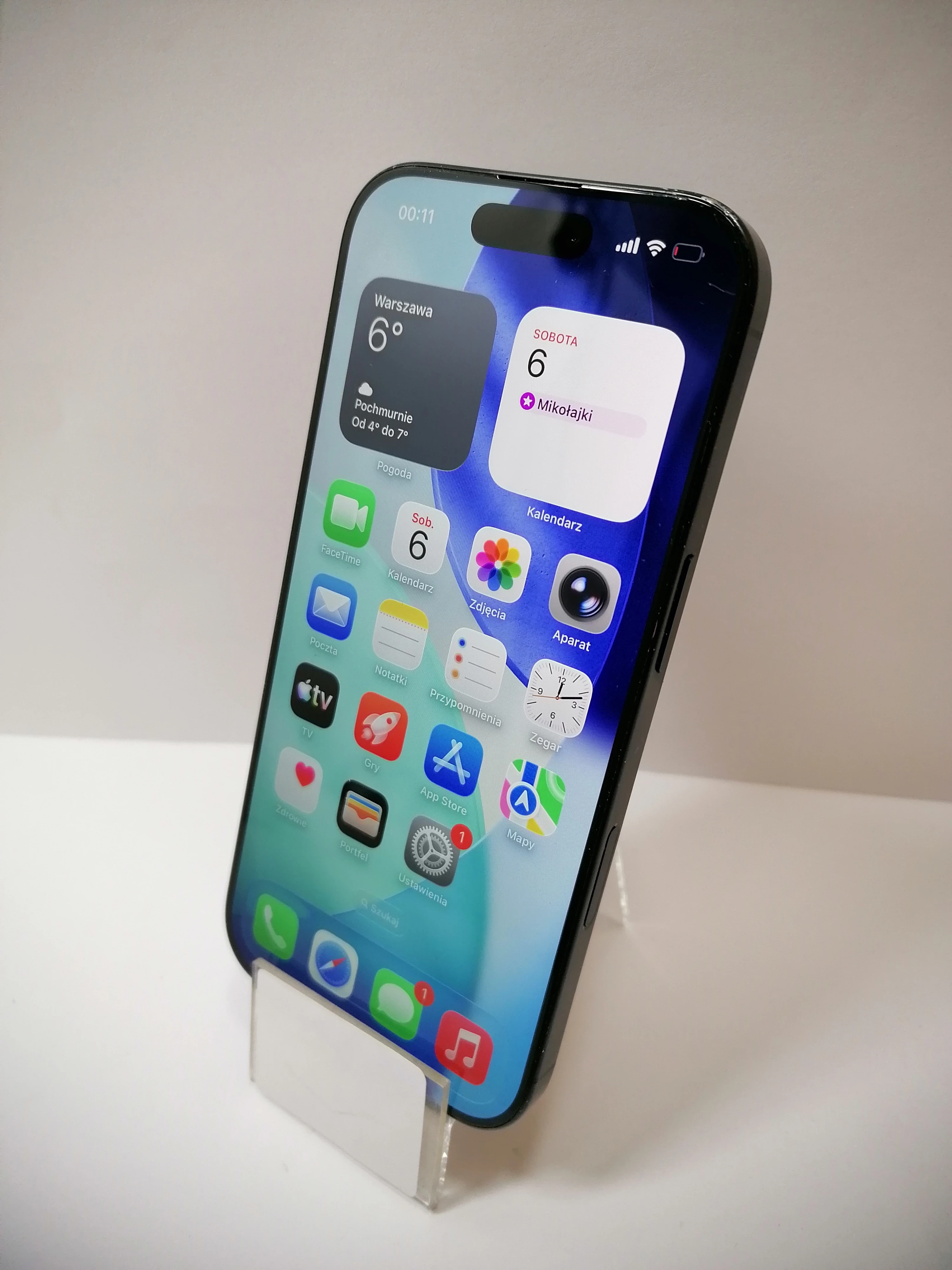 telefon-iphone-16-pro-128gb-100-ean-gtin-195949771460