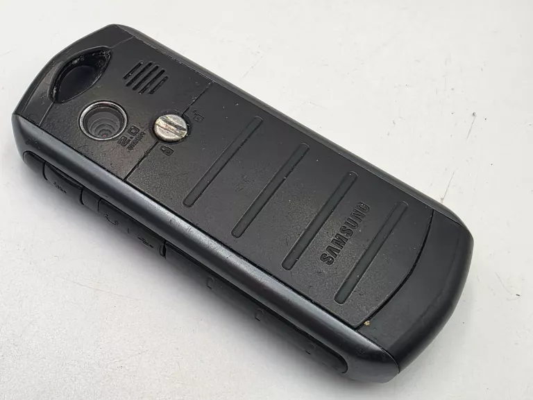 telefon-komorkowy-samsung-gt-b2710-solid-opis-typ-202685-212933