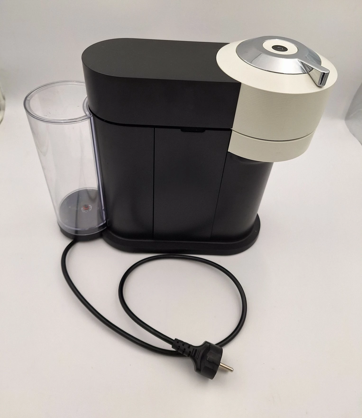 ekspres-kapsulkowy-nespresso-vertuo-next-ean-gtin-044387061353