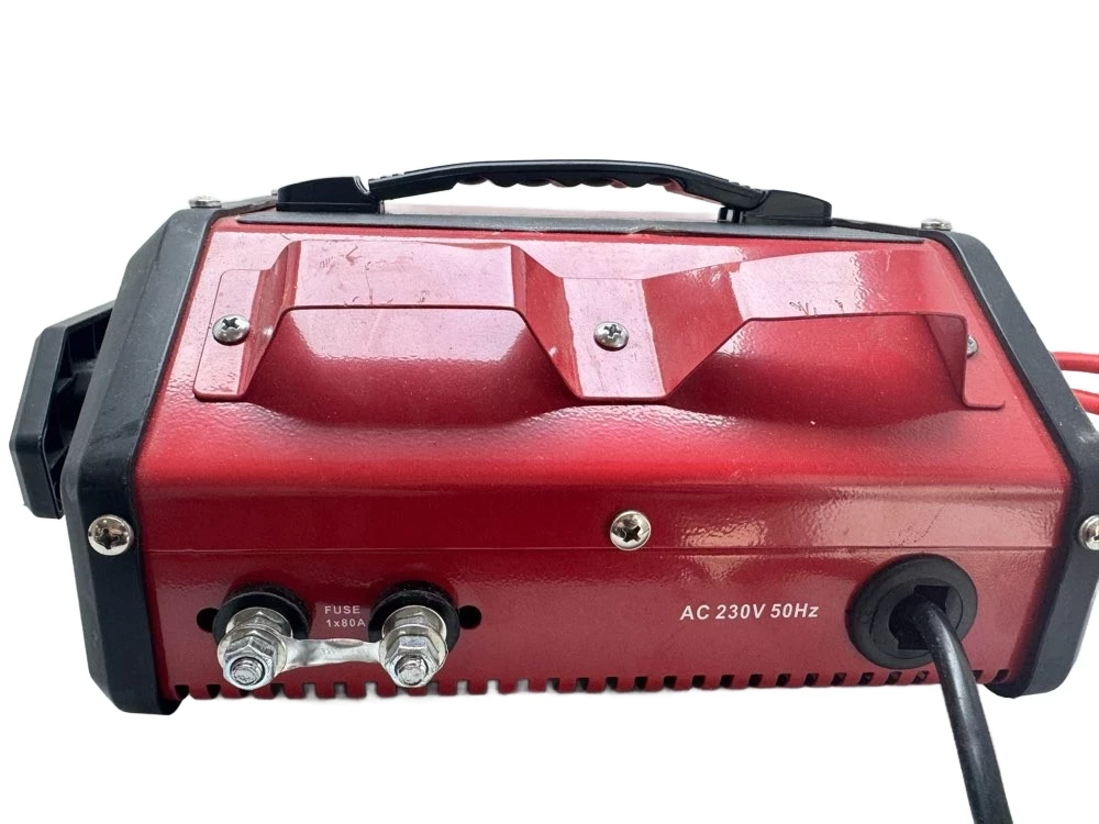 prostownik-samochodowy-ultimate-speed-ulg-17-a1-6v-12v-stan-11323-2