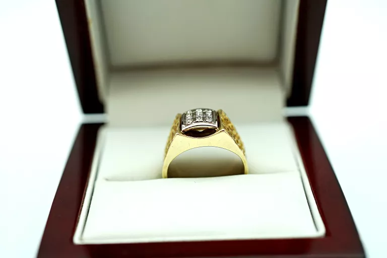 ZŁOTY PIERŚCIONEK Z BRYLANTAMI PR: 585 5.50G 0.12CT R: 11 14K CERTYFIKAT