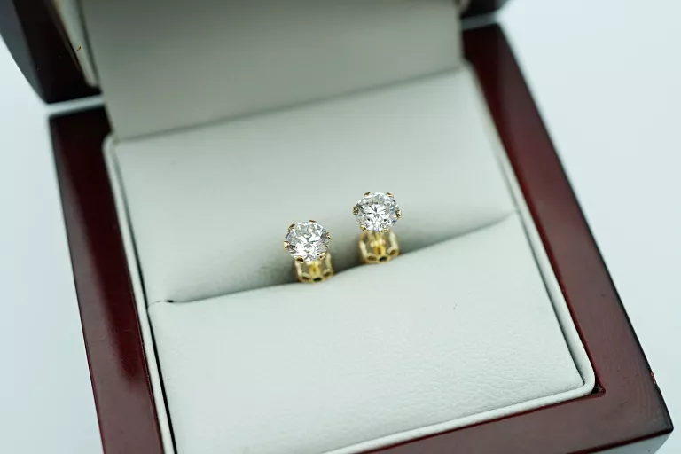 PIĘKNE ZŁOTE KOLCZYKI [585] 0,80G CYRKONIE