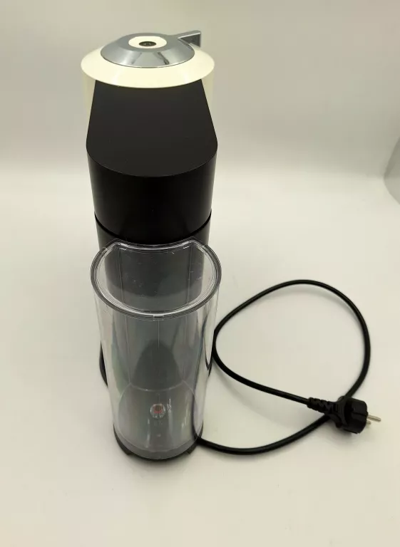 ekspres-kapsulkowy-nespresso-vertuo-next-stan-11323-2