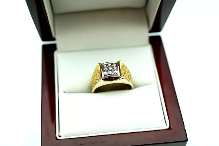 ZŁOTY PIERŚCIONEK Z BRYLANTAMI PR: 585 5.50G 0.12CT R: 11 14K CERTYFIKAT