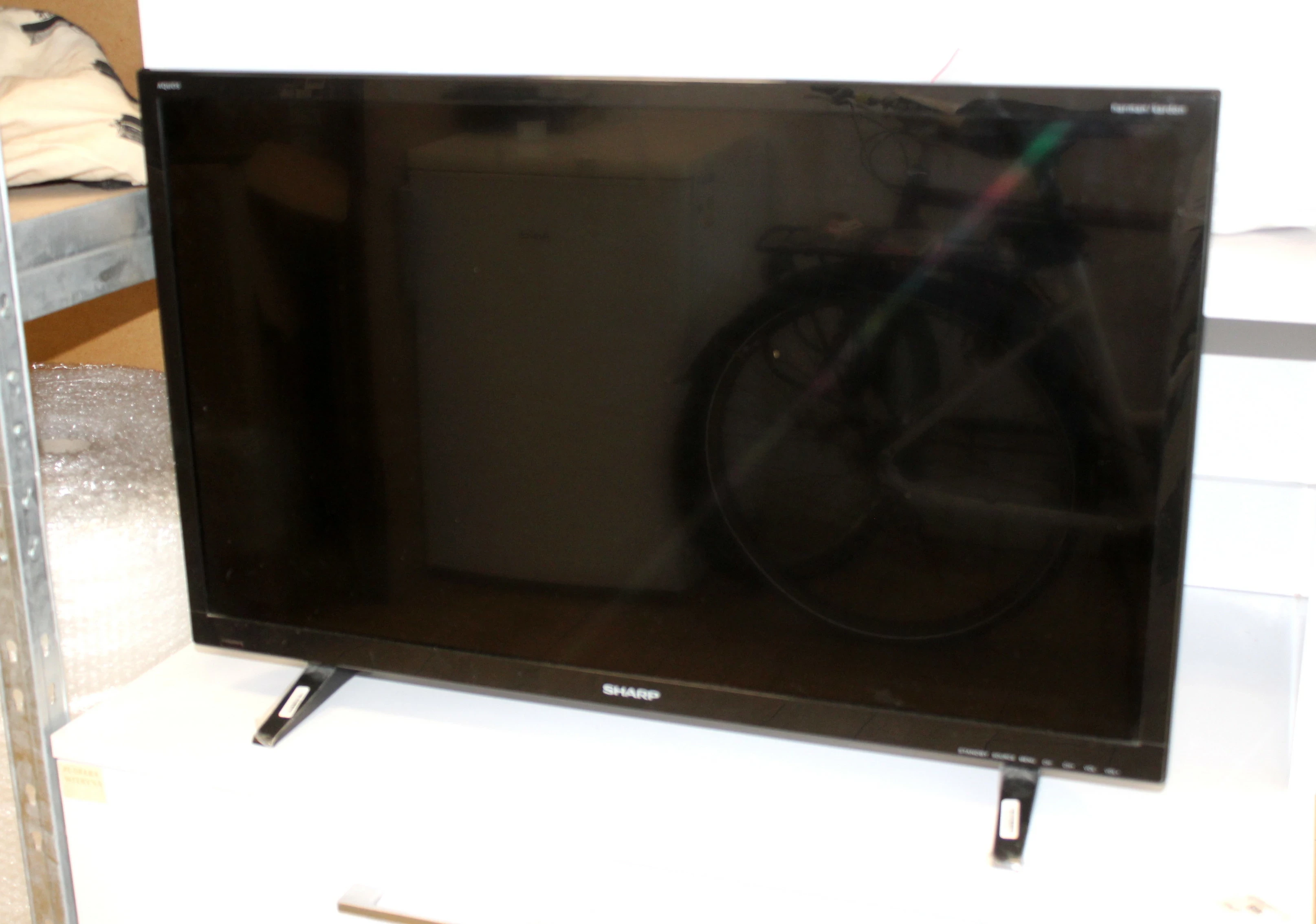 telewizor-sharp-32-aquos-lc-32che4042e-pilot-przekatna-ekranu-cale-3200