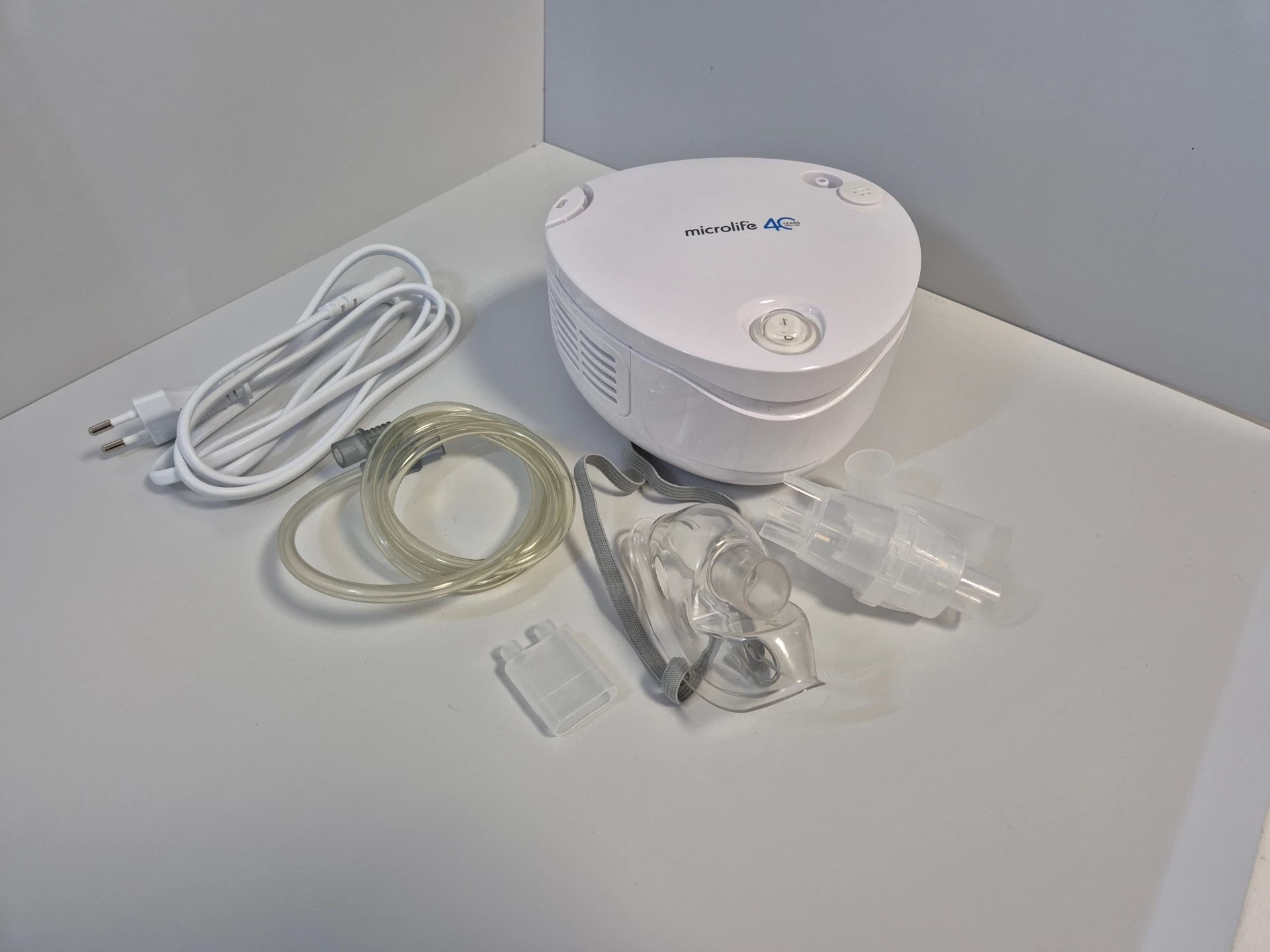 inhalator-microlife-neb-210-idealny-dla-rodziny-zasilanie-209566-1