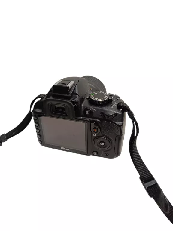 APARAT NIKON D3100