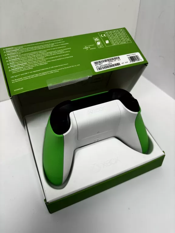 PAD DO XBOX 1914 PUDEŁKO