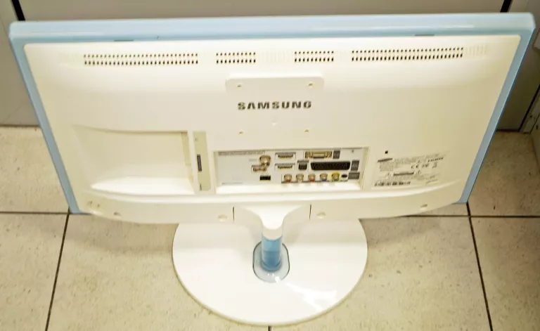 TV LED 24 CALE SAMSUNG I MONITOR W JEDNYM T24D391EW BIAŁY FULL HD USB