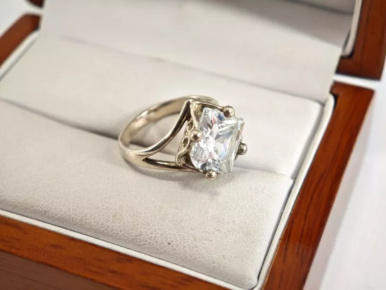 SREBRNY PIERŚCIONEK 925 5,01 G ROZMIAR 15