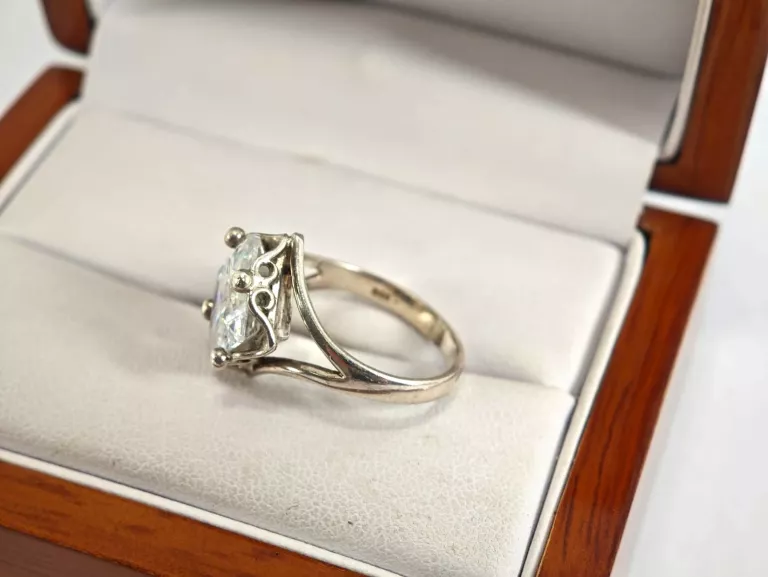 SREBRNY PIERŚCIONEK 925 5,01 G ROZMIAR 15