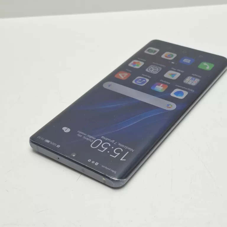 telefon-huawei-p30-pro-8256gb-przekatna-ekranu-647