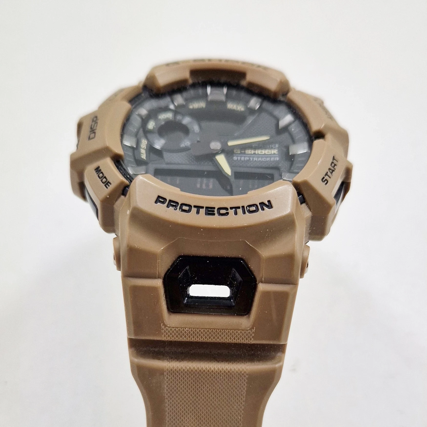 zegarek-casio-g-shock-gba-900-brazowy-mechanizm-18738-1