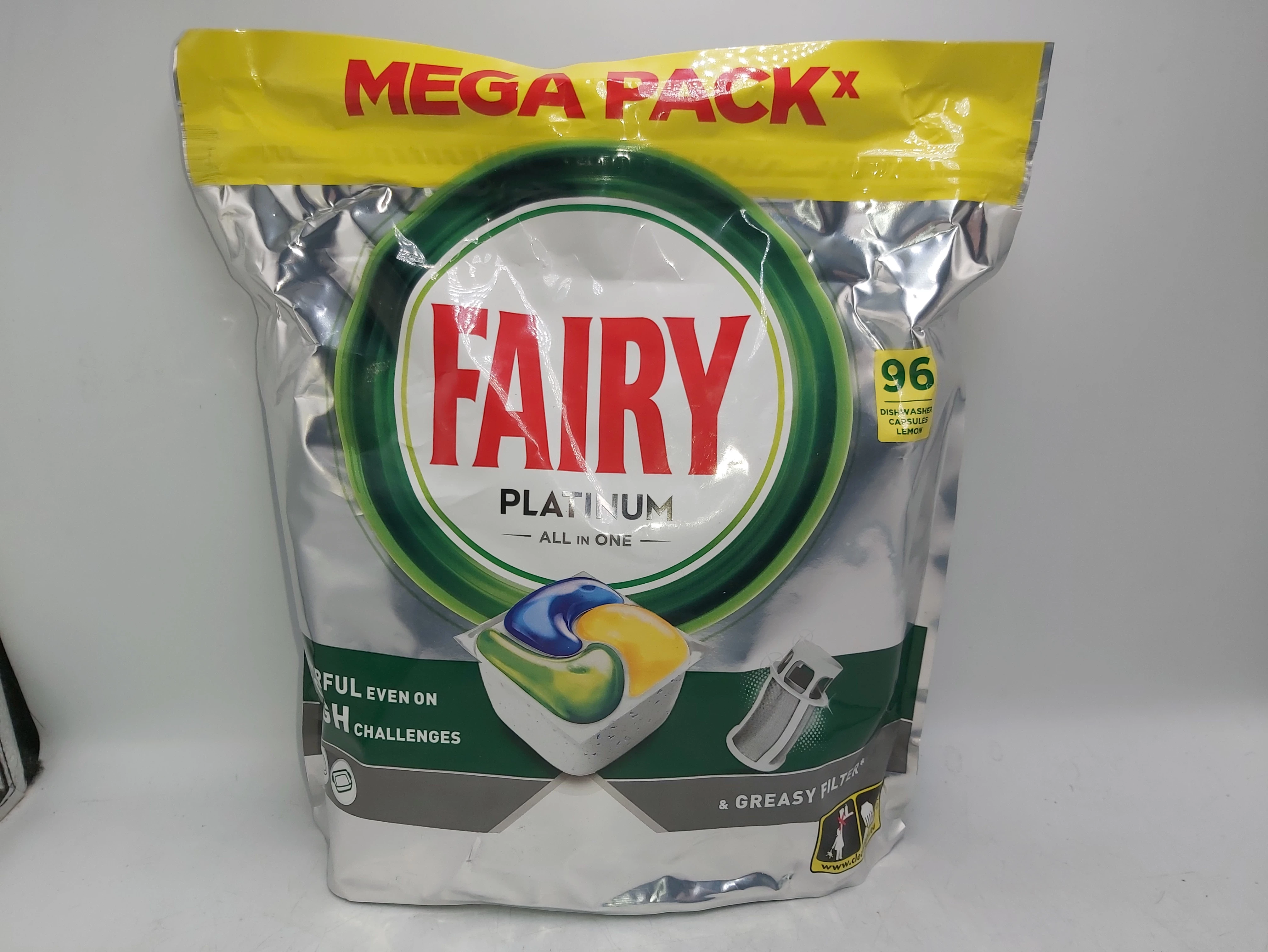 kapsulki-fairy-platinum-all-in-one-96-szt-slowackiego-17-katowice