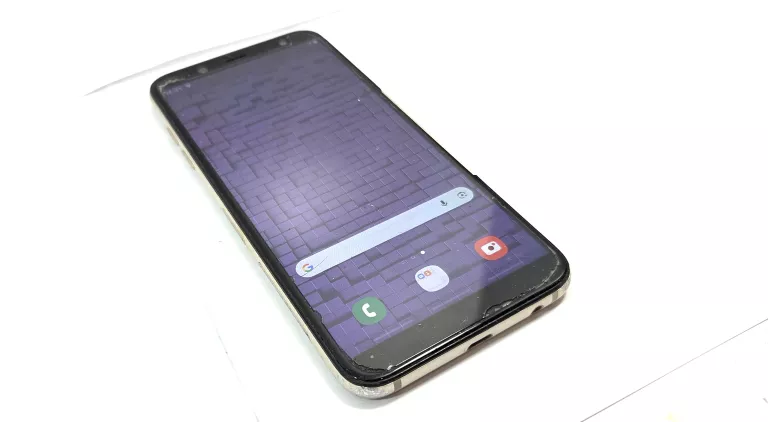 TELEFON SAMSUNG GALAXY A6