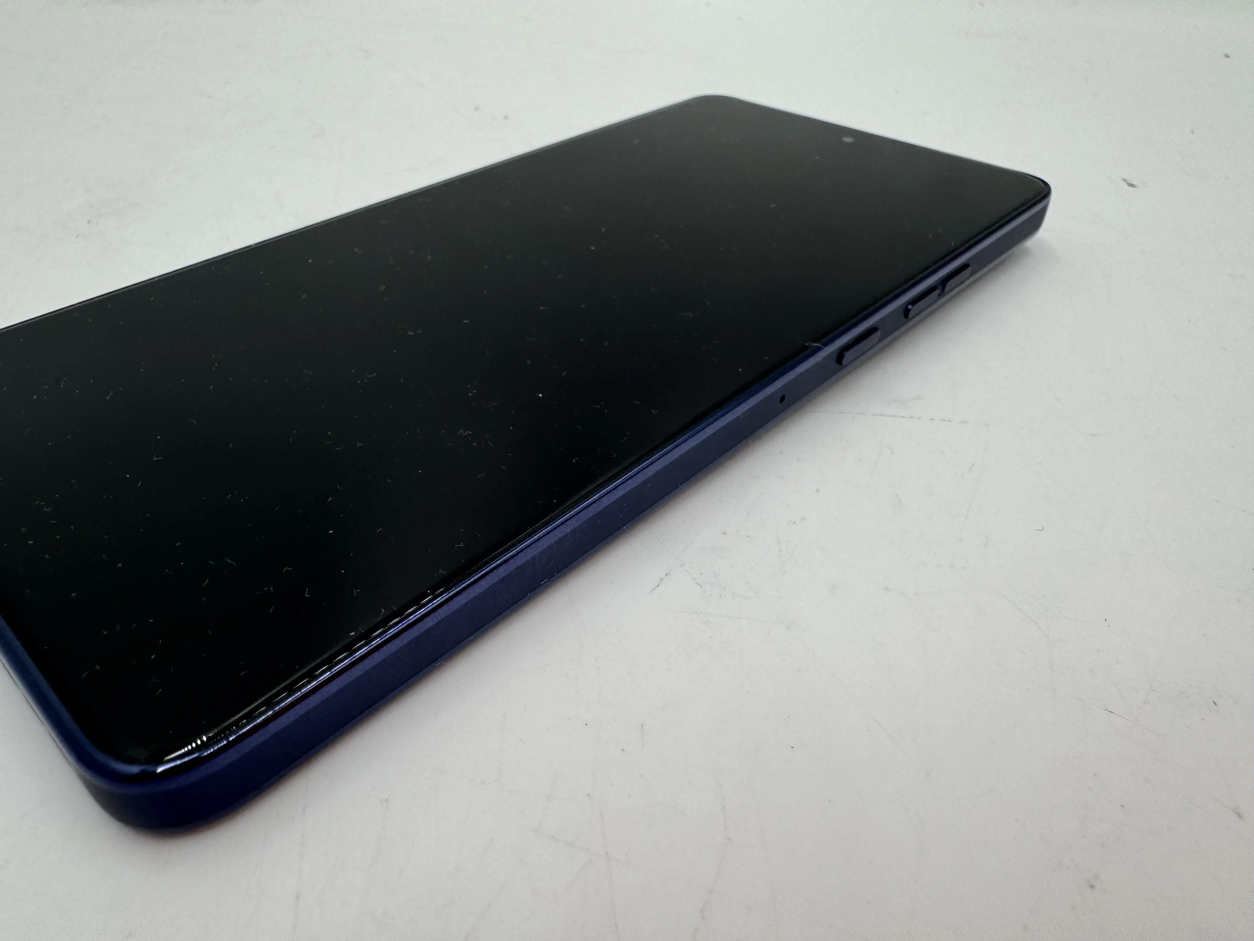 telefon-motorola-moto-g86-power-komplet-kod-producenta-pb8x0032pl