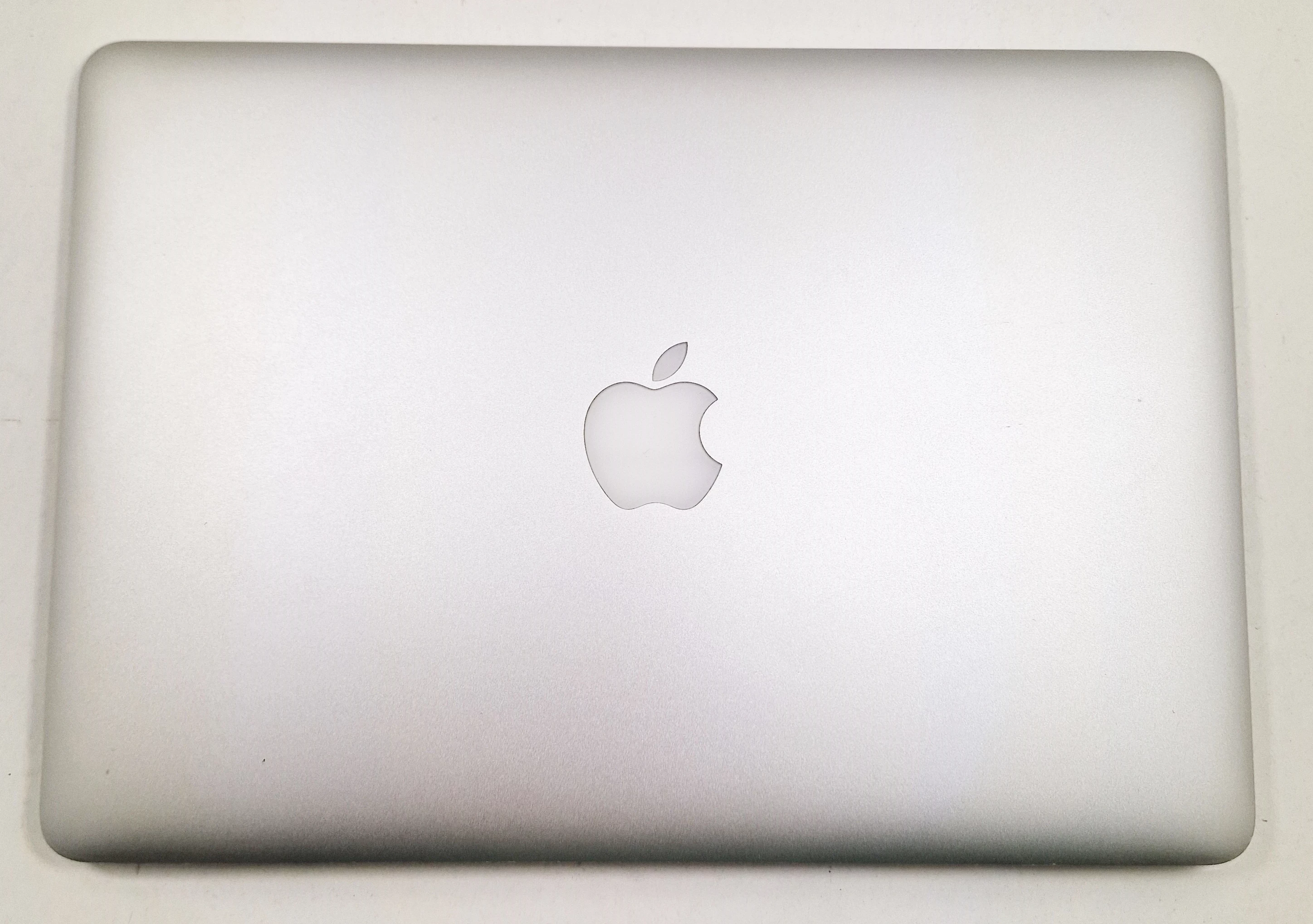 laptop-apple-macbook-air-a1466-opis-przekatna-ekranu-1330