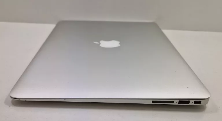 laptop-apple-macbook-air-a1466-opis-rozdzielczosc-px-4474-90