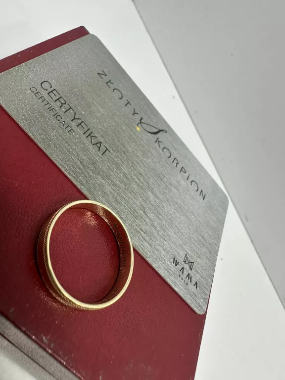CUDOWNA ZŁOTA  OBRĄCZKA Z CERTYFIKATEM 4,37G/585