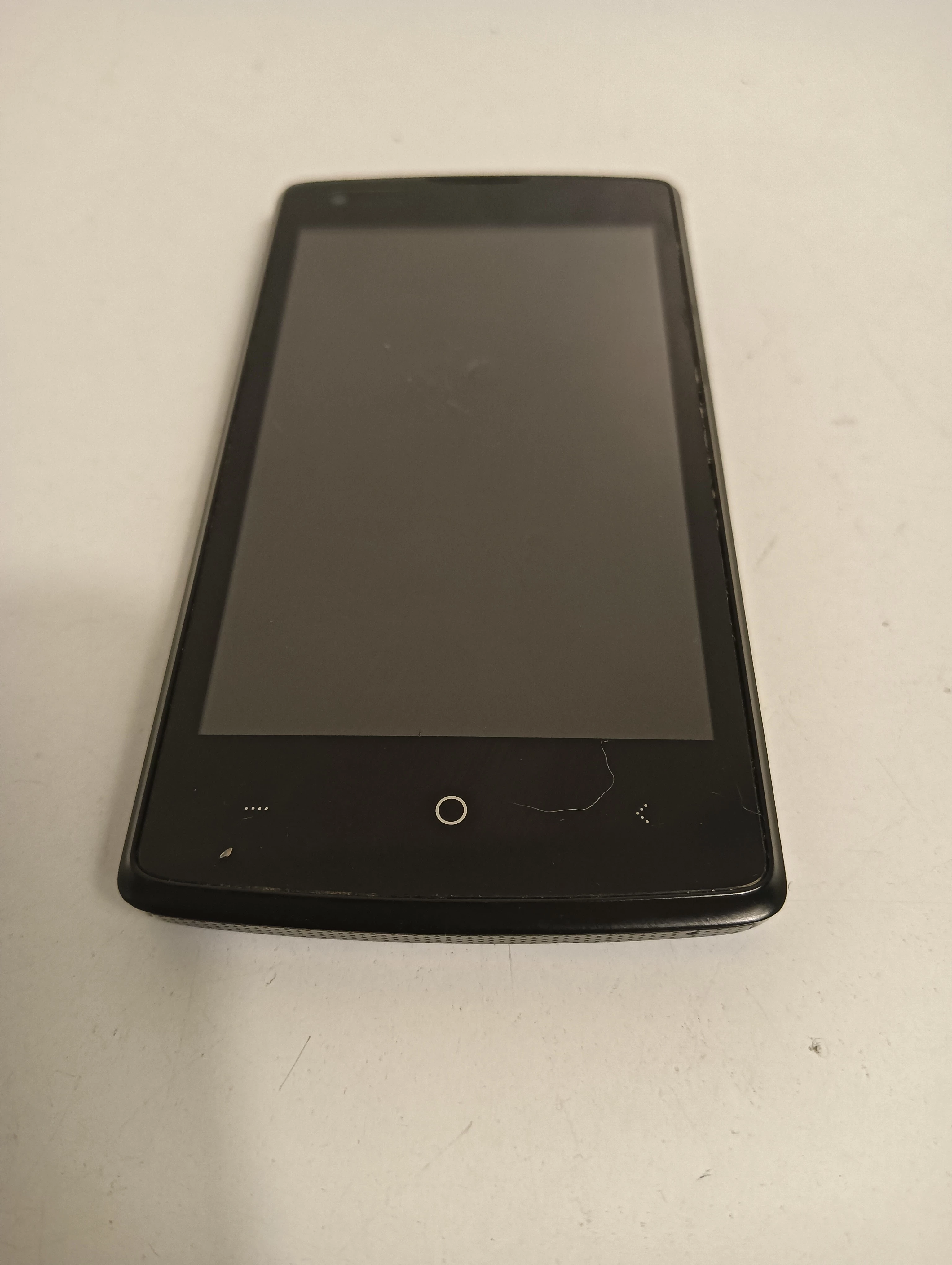 telefon-overmax-vertis-4012-you-ean-gtin-5902581650030