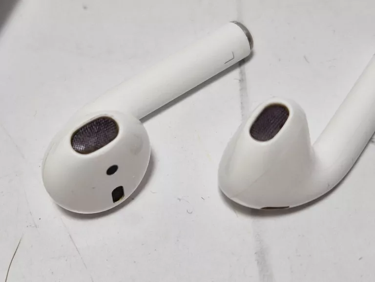 sluchawki-bezprzewodowe-bluetooth-tws-biale-ean-gtin-5906453180601